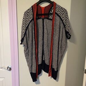 NIC+ZOE black and White Knit with Orange Detail M/L